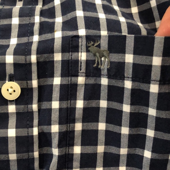 Abercrombie & Fitch Button-Down Shirt - Picture 4 of 7